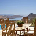 Heliades With Private Pool Kato Fellos