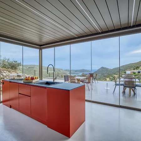 Heliades With Private Pool