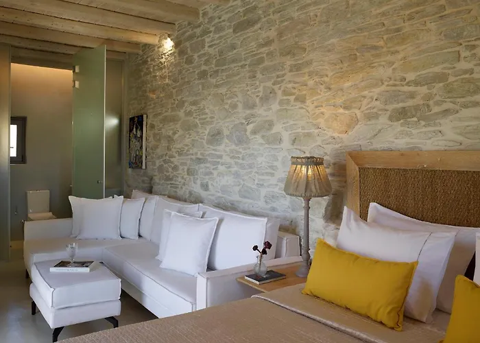 Heliades With Private Pool Tatil Evi Kato Fellos