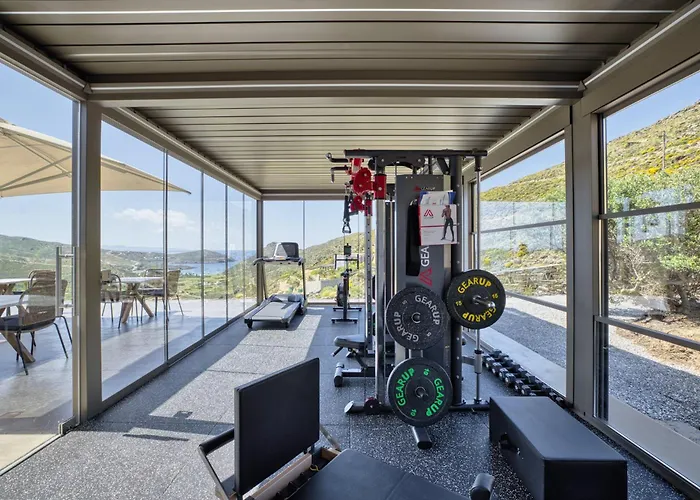 Heliades With Private Pool Kato Fellos