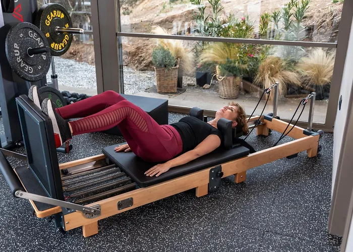 Heliades With Private Pool Kato Fellos